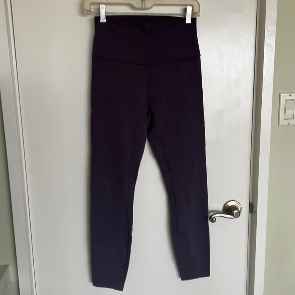 Lululemon size 6